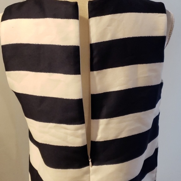 Jieru Sleeveless Top Navy/white Stripe lined NWT - Picture 6 of 8